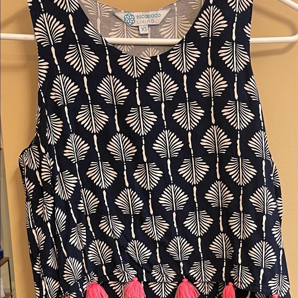 Adorable dress for beach trip or to use a coverup.